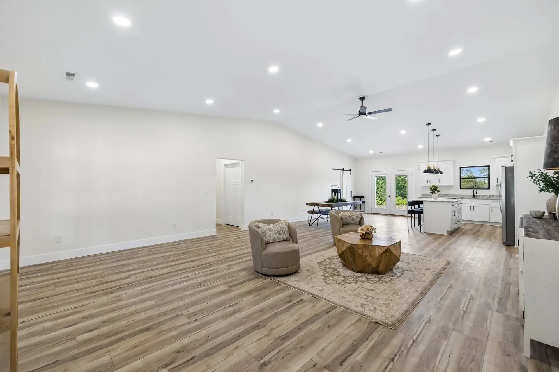 19 1827 linden hwy at 1827 Linden Hwy, a barndominium in Hohenwald, Tennessee