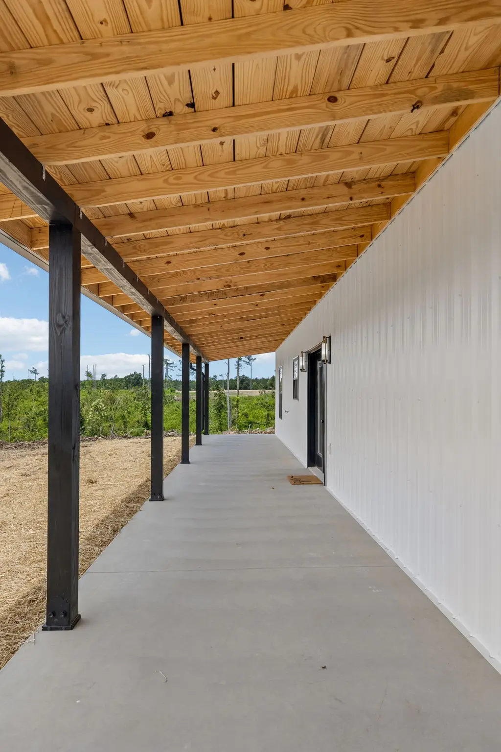 58 1827 linden hwy at 1827 Linden Hwy, a barndominium in Hohenwald, Tennessee