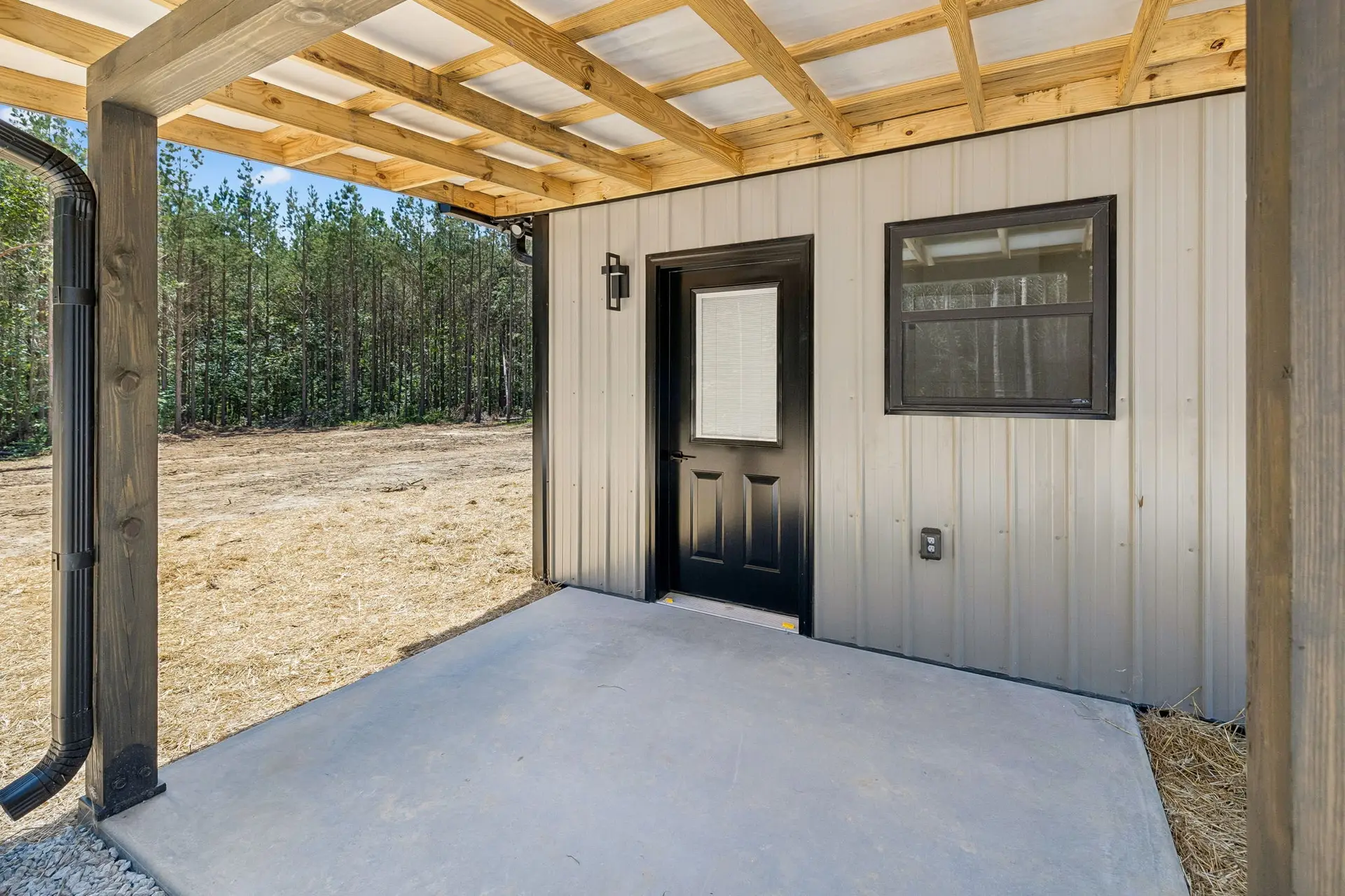 Back porch at 1975 Linden Hwy, a barndominium in Hohenwald, Tennessee