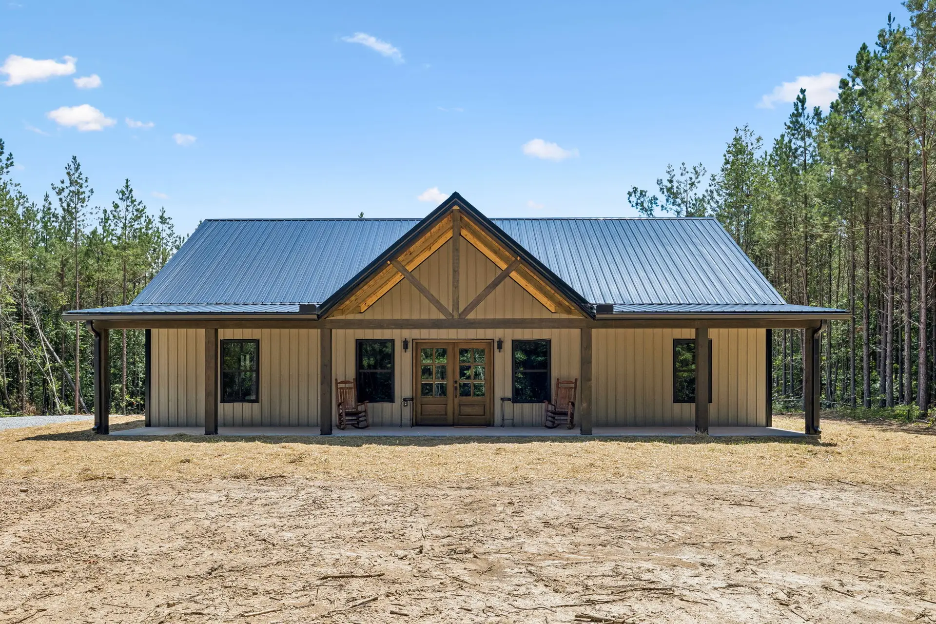 Primary exterior front at 1975 Linden Hwy, a barndominium in Hohenwald, Tennessee