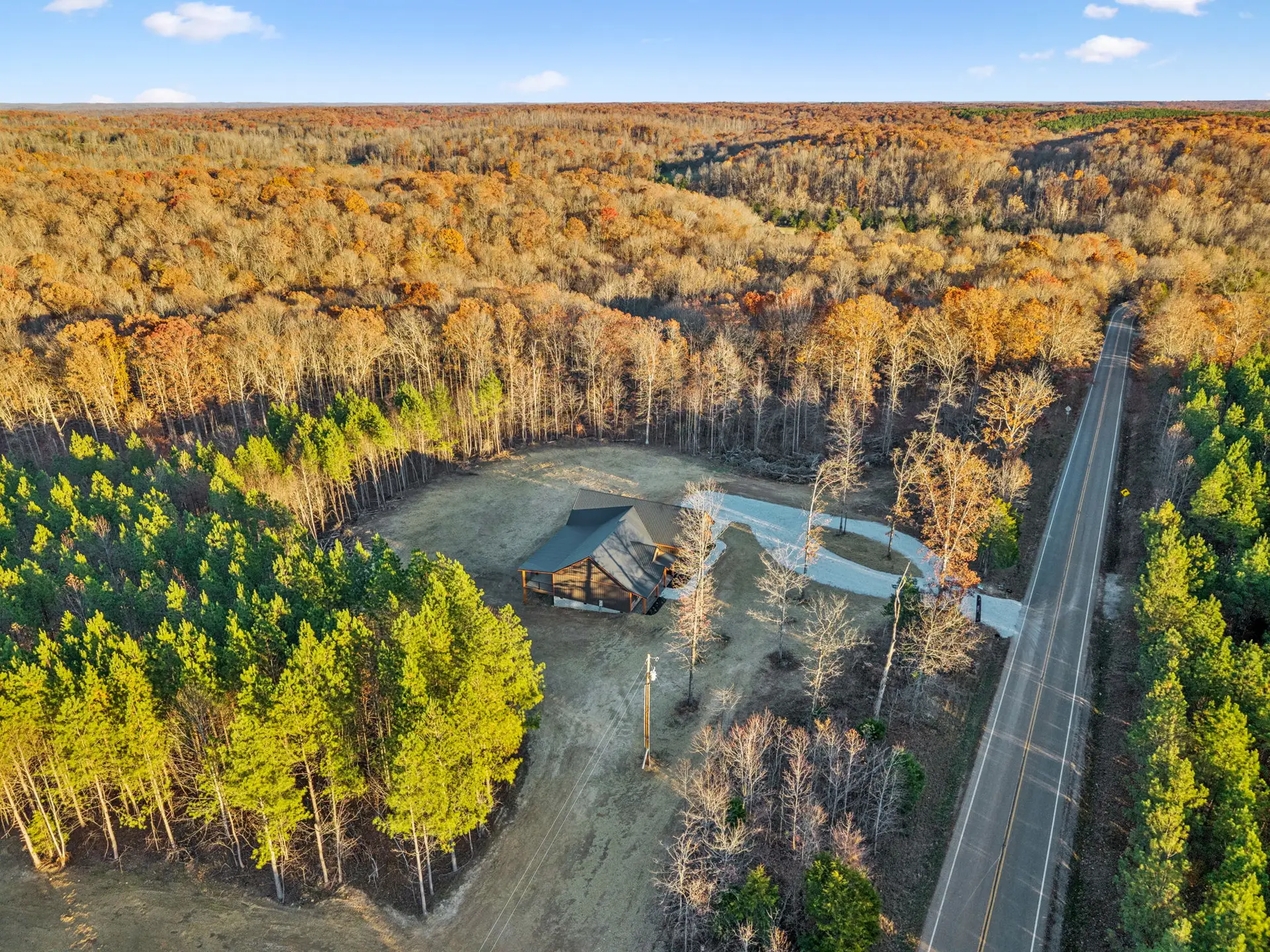 Barndominium In Erin TN